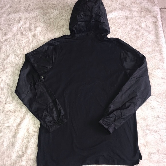 Under Armour pullover - Picture 6 of 6